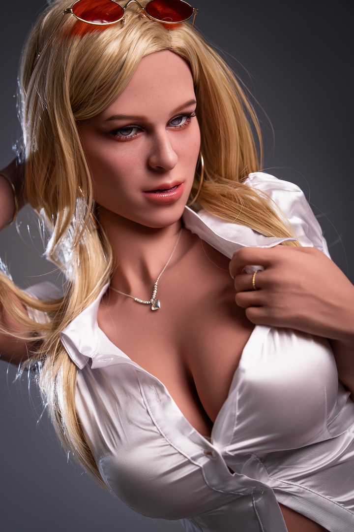 Lovedolls