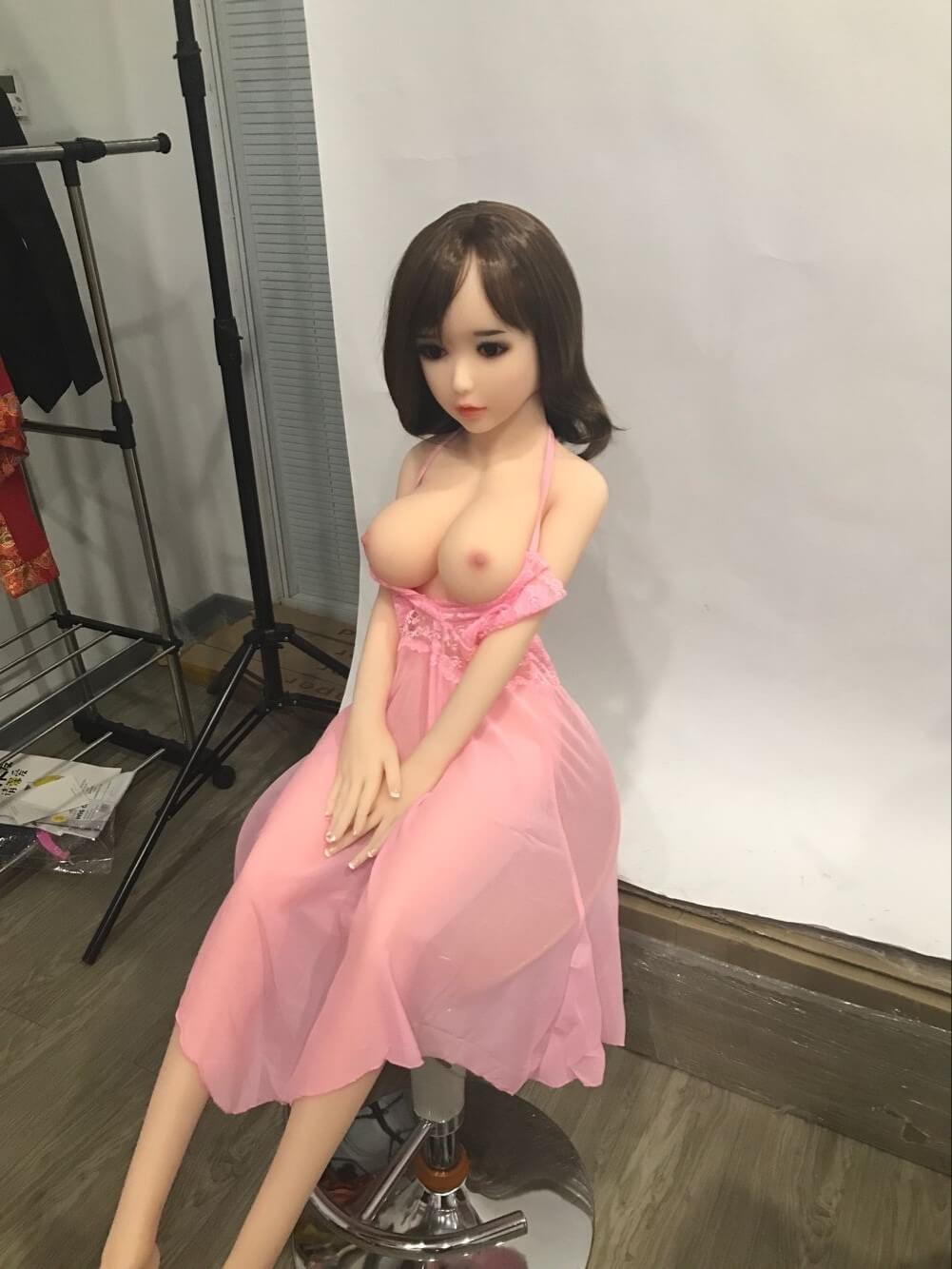125CM Mini-Sexpuppe super realistische japanische Puppe